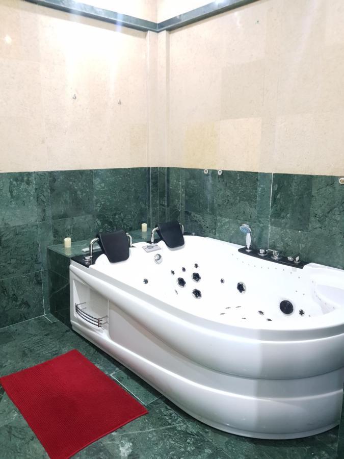 Lights Spa National Arena Mega Mall Monza Βουκουρέστι Εξωτερικό φωτογραφία